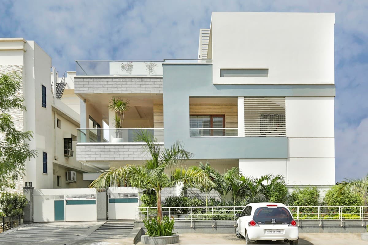 MR. SRINIVAS REDDY