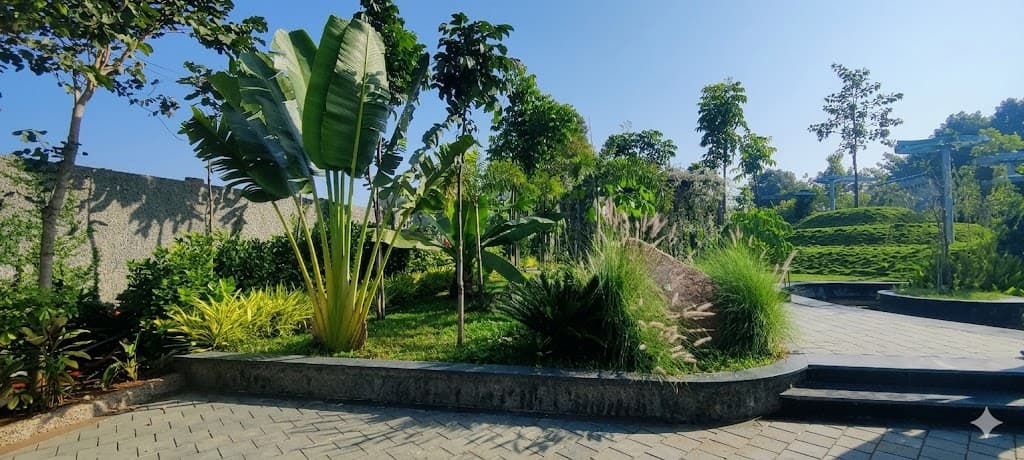 AURA RETREAT - Image 7